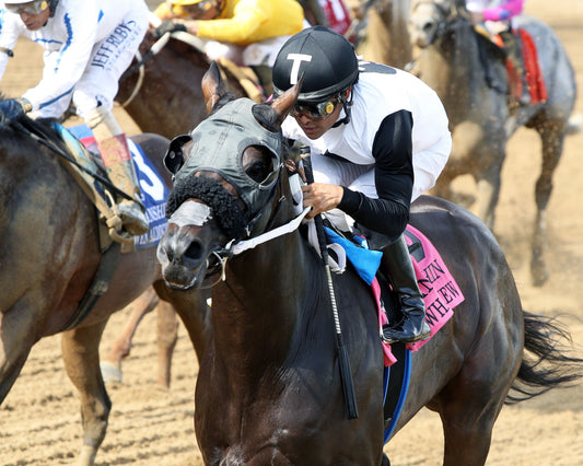 NU WHATS' NEW - 062826 - Race 10 - CD - Inside Finish 01