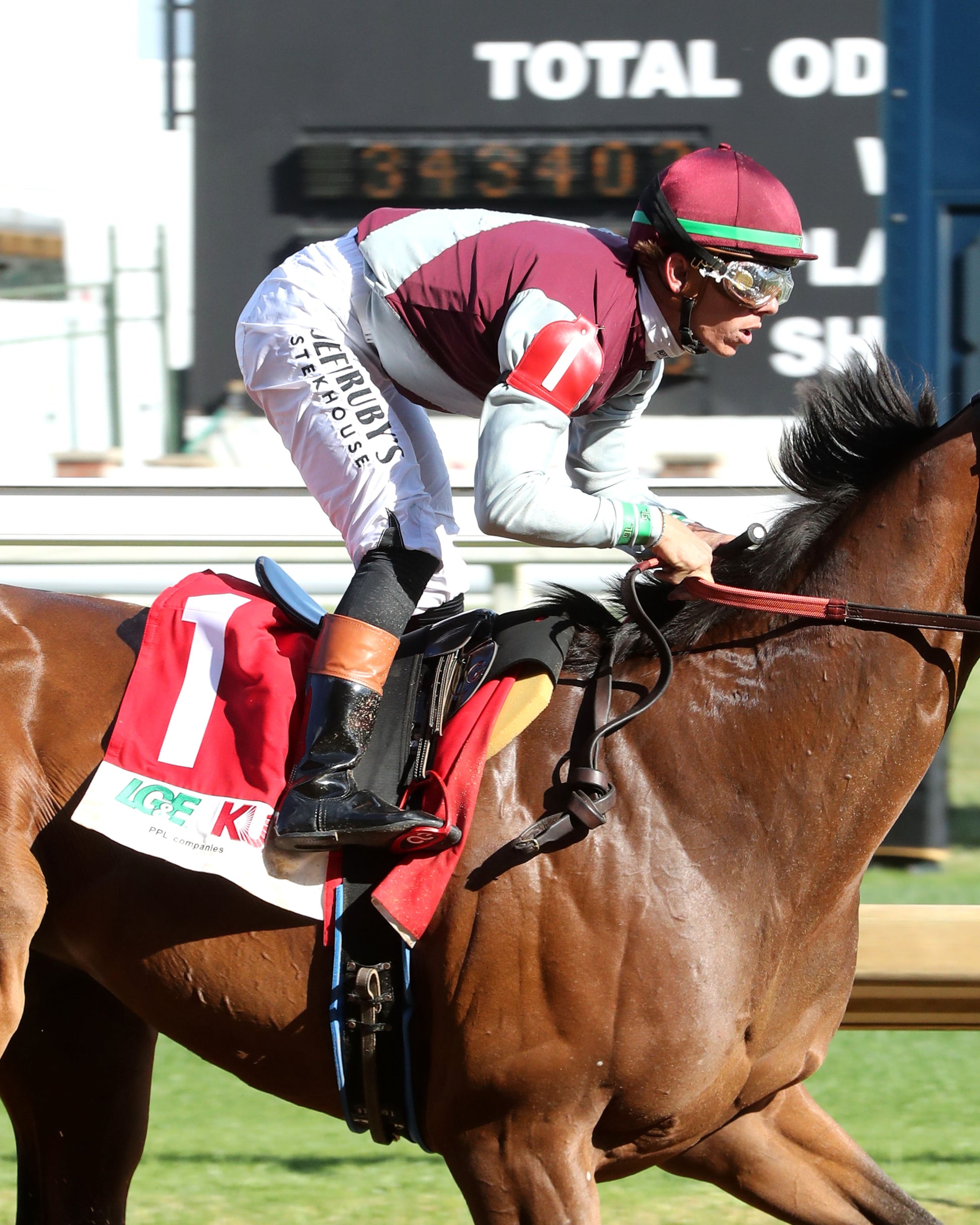 ONE MAGIC PHILLY - The Roxelana Stakes - 04-25-26 - R09 - CD - Gallop Out 01 - Coady Media - Kurtis Coady Photography