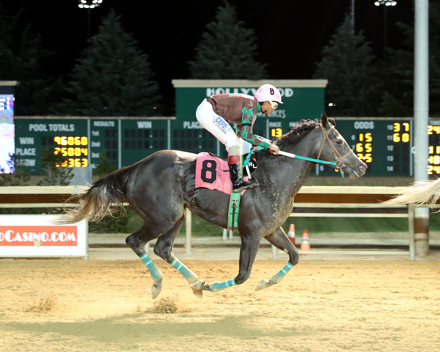 OVERNIGHT POW WOW - Sadie Hawkins Stakes - 08-28-26 - R13 - CT - Finish 01