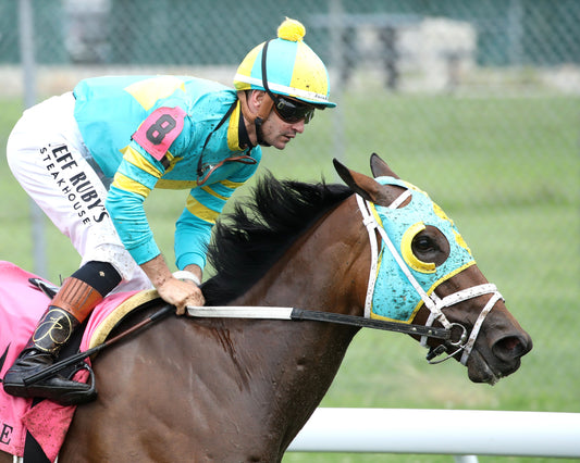 PIN UP BETTY - The Anchorage - 062726 - Race 05 - CD - Gallop Out 02
