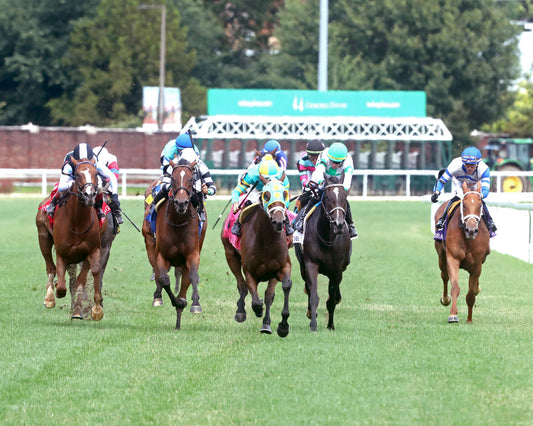 PIN UP BETTY - The Anchorage - 062726 - Race 05 - CD - Head On 01