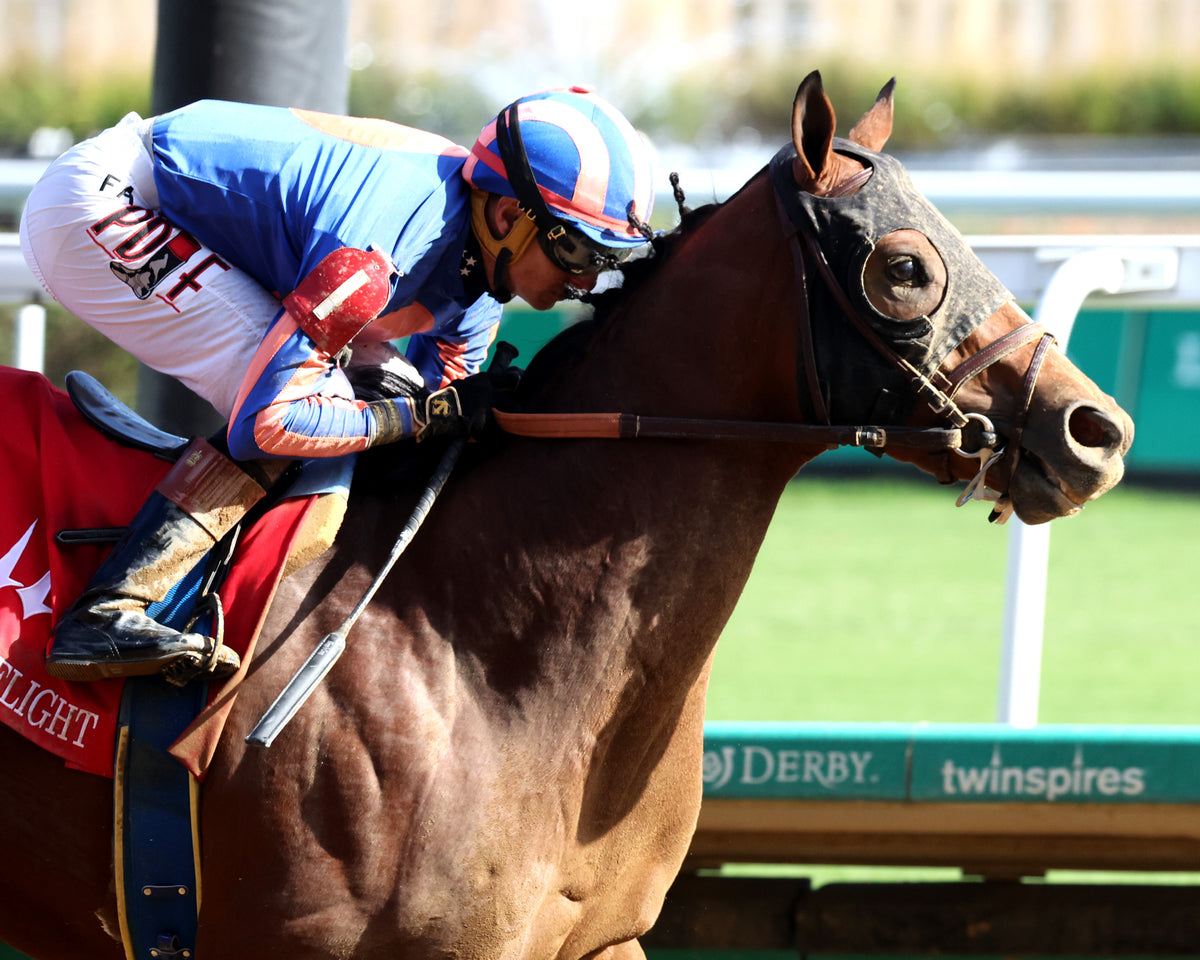PLUTARCH - 092626 - Race 08 - CD - Finish 04