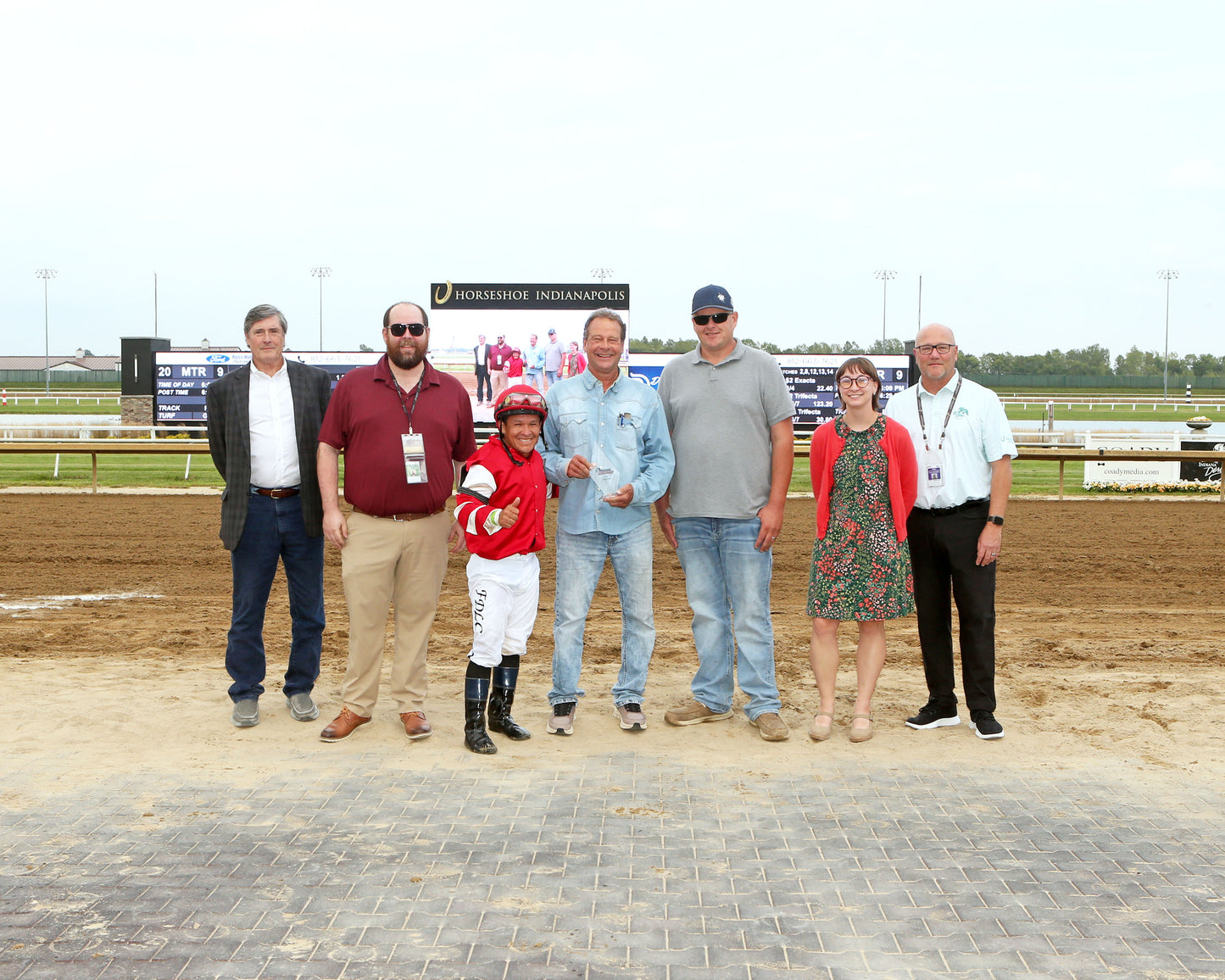 ROYAL JUSTICE - The Peony - 23rd Running - 08-26-26 - R08 - Horseshoe Indiana - Presentation 01 - Sammantha Pagels
