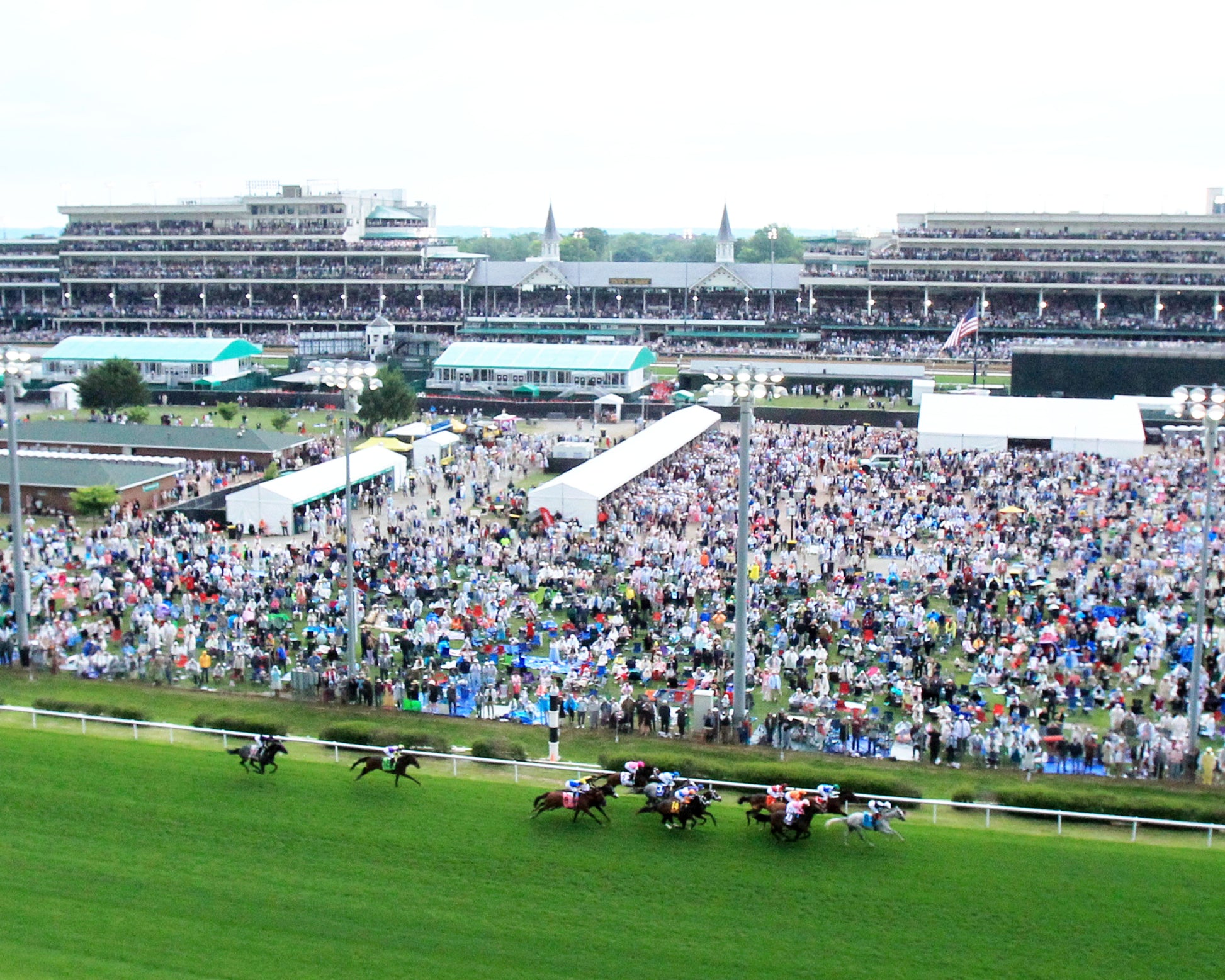 STARK CONTRAST - 050226 - Race 09 - CD - 4K Board 01 - Coady Media - Kurtis Coady Photography