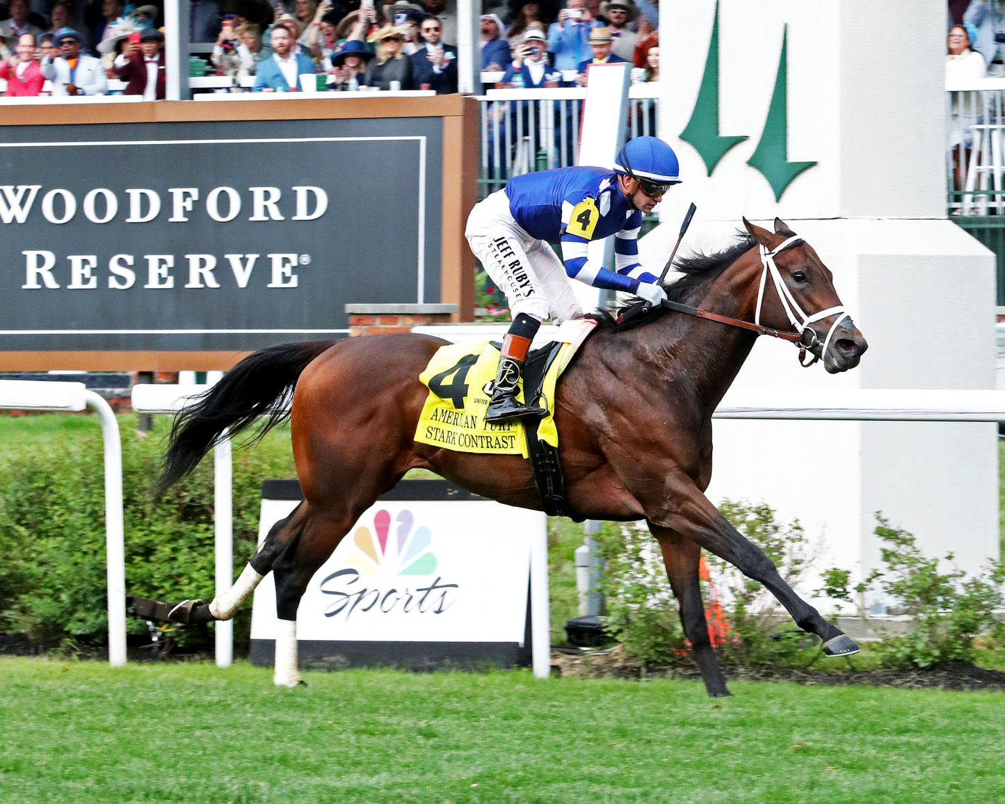 STARK CONTRAST - 050226 - Race 09 - CD - Finish 03 - Coady Media - Kurtis Coady Photography