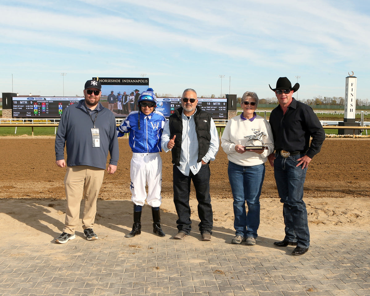 TEXAS SWAGGER 123 - Governors Juvenile Stakes - 10-24-26 - R08 - Horseshoe Indiana - Presentation 01 - Sammantha Pagels - Coady Media - Kurtis Coady Photography