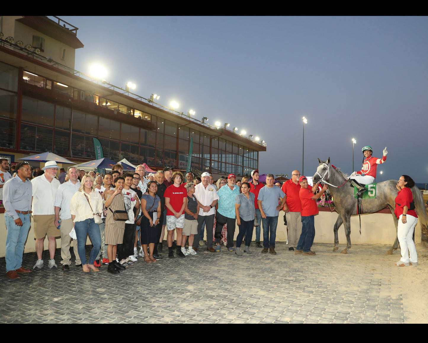 THELASTSAY - 082826 - Race 06 - CT  Autumn WVB Overnight Stakes - Winners Circle 01