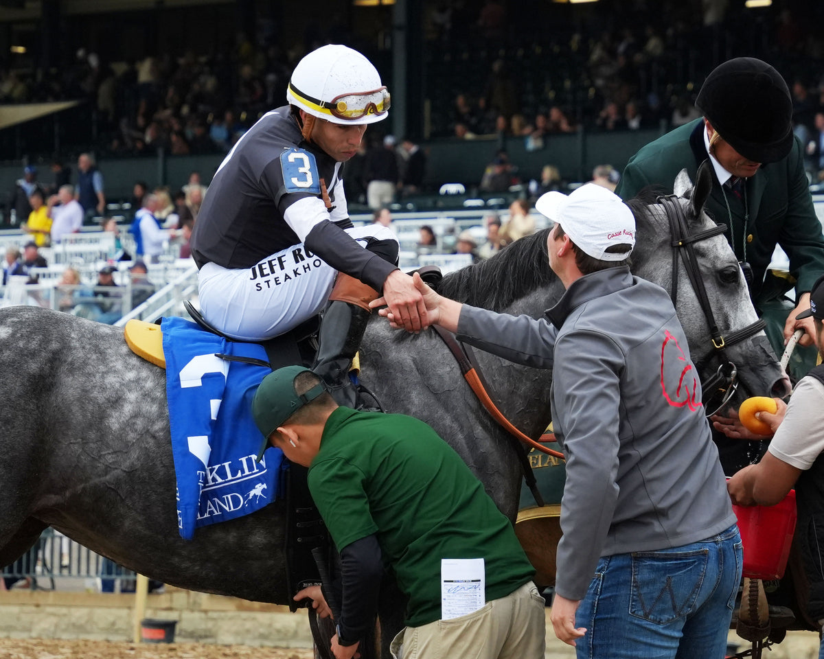 TIME TO DAZZLE - 101126 - Race 08 - KEE  The Franklin G2 - Come Back 01