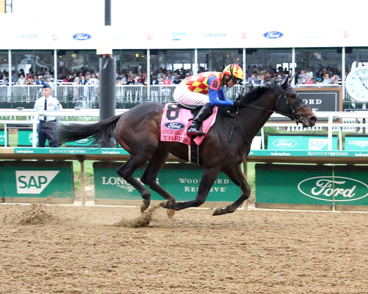 T O ELVIS - 050226 - Race 10 - CD - Finish 01 - Coady Media - Kurtis Coady Photography
