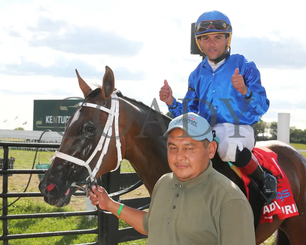 Adventuring - The Ags Ladies Marathon 11Th Running G3 09-13-22 R08 Kd Walk In 01 Kentucky Downs