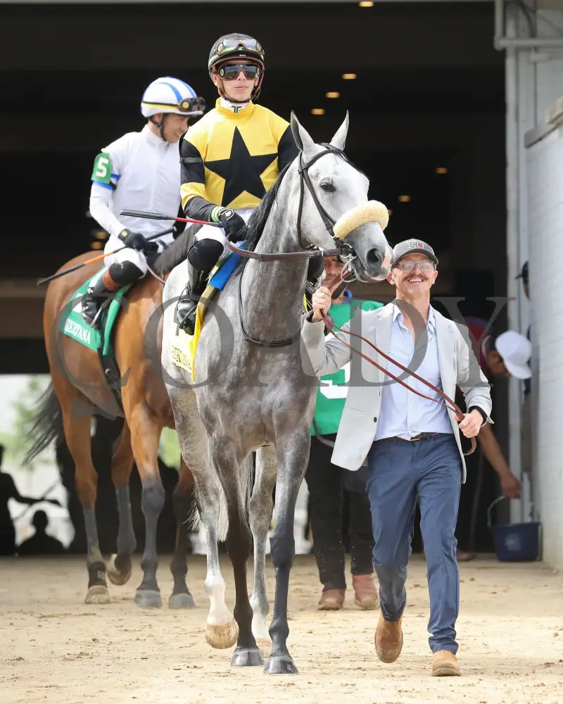 Atomic Blonde - The Keertana 11Th Running 05-25-24 R10 Cd Post Parade 01 Churchill Downs