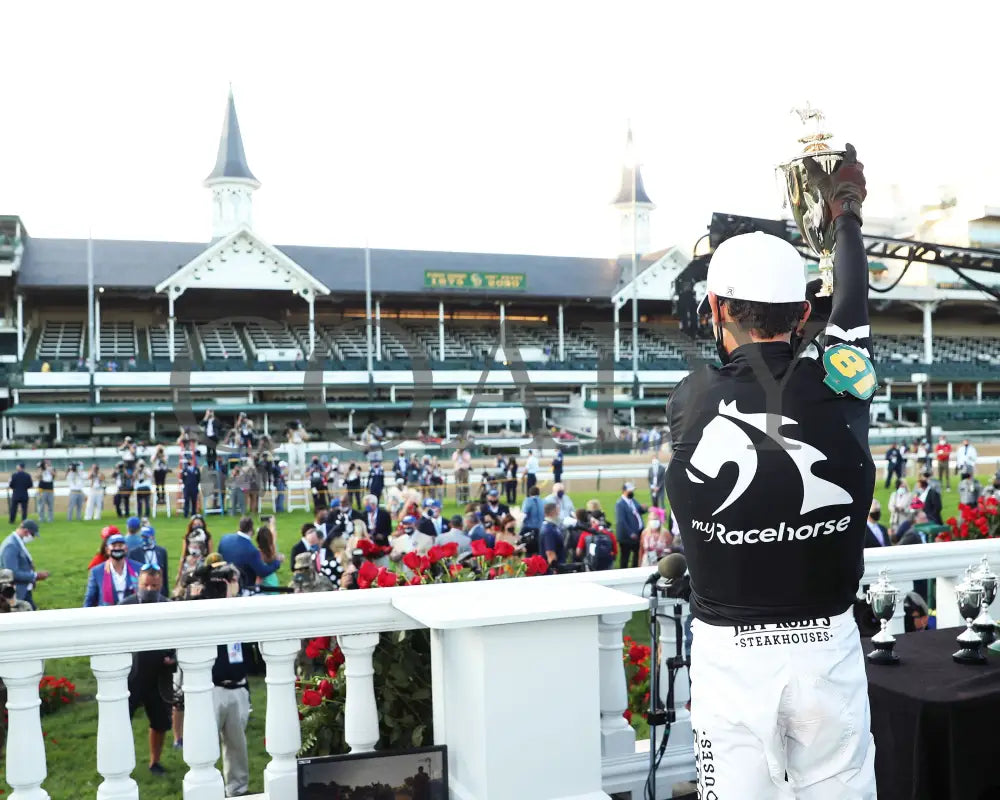 Authentic - The Kentucky Derby 146Th Running 09-05-20 R14 Cd John Velazquez Trophy 01 Churchill