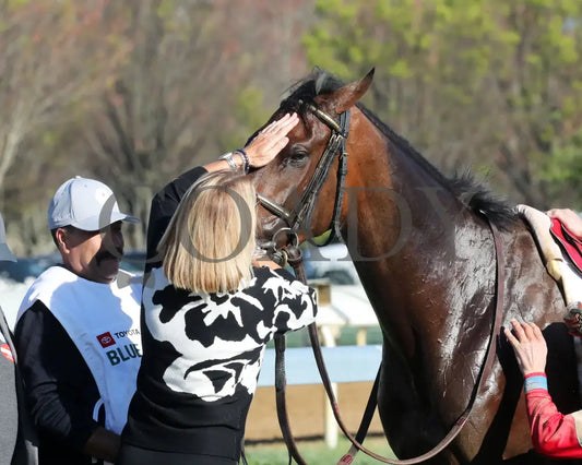 BURNHAM SQUARE - The Blue Grass - 040825 - Race 10 - KEE - Winners Circle 01 Keeneland