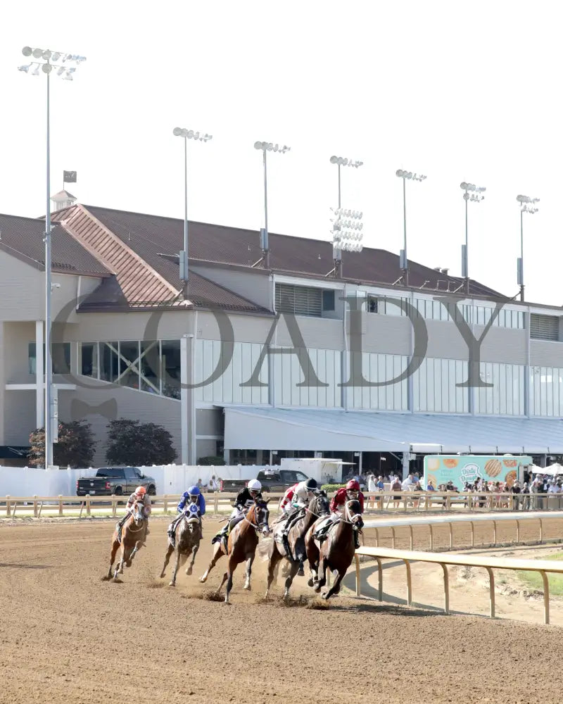 CLICQUOT - Daily Racing Form Indiana Oaks - G3 - 07-05-25 - R11 - Horseshoe Indiana - First Turn 01 - Kurtis Coady
