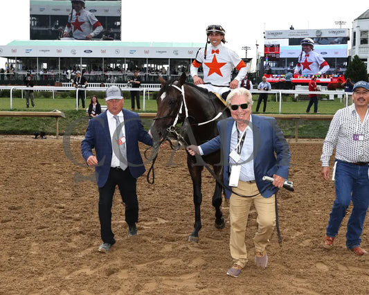 Cogburn - The Twin Spires Turf Sprint G2 05-04-24 R05 Churchill Downs Walk In 01 Kurtis Coady