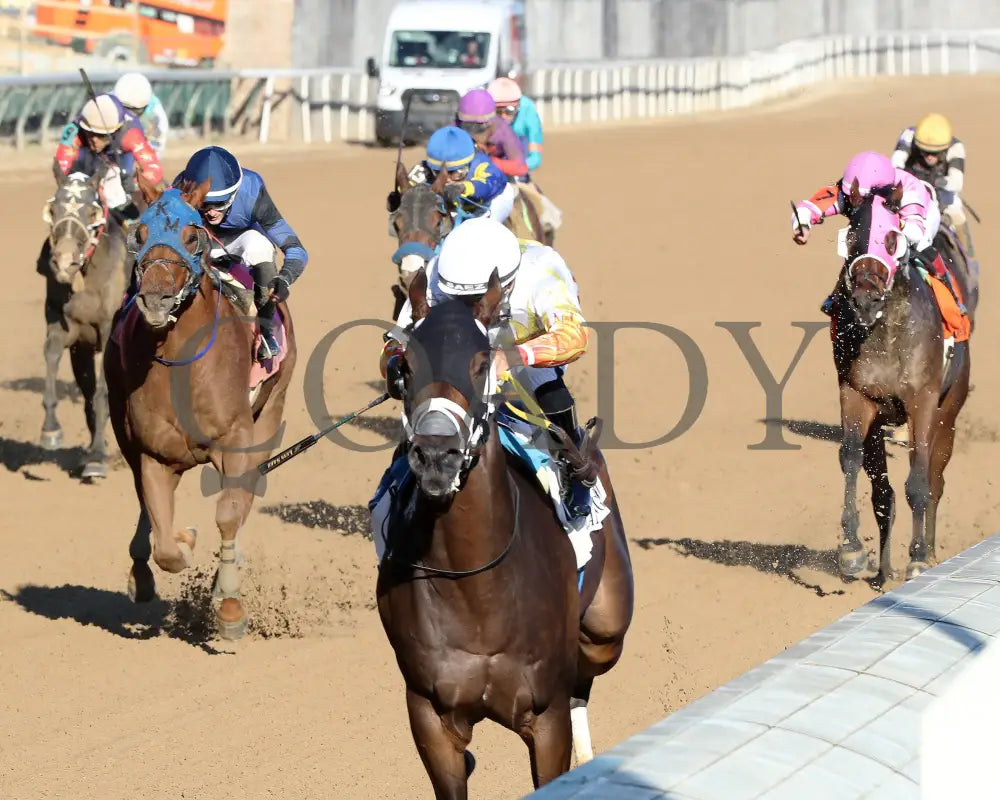 Concrete Glory - 111624 Race 06 Cd Inside Finish 02 Churchill Downs