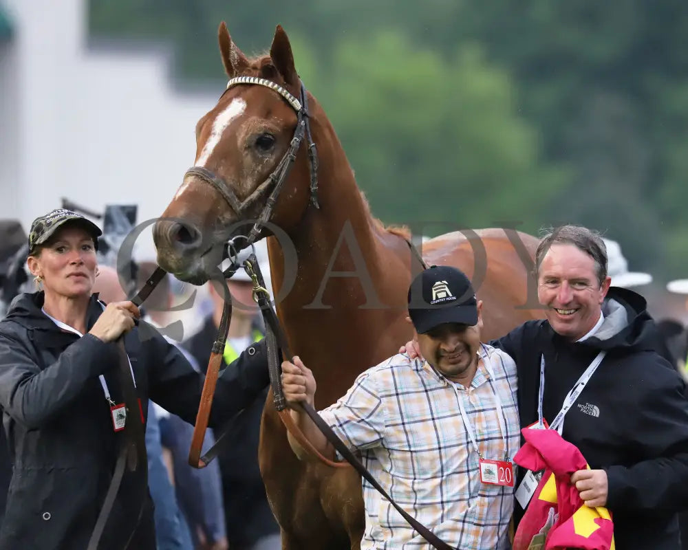 Country House - The Kentucky Derby 145Th Running 05-04-19 R12 Cd Celebration 03 Churchill Downs