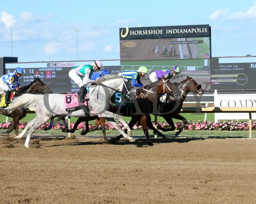 Dragoon Gaurd - Indiana Derby 30Th Running G3 07-06-24 R12 Horseshoe First Pass 01 Samantha Pagels