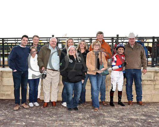 DREAMINBLUE - SILKS OVERNIGHT STAKES - 12-19-25 - R09 - OP - Presentation 01 - Coady Media - Kurtis Coady Photography