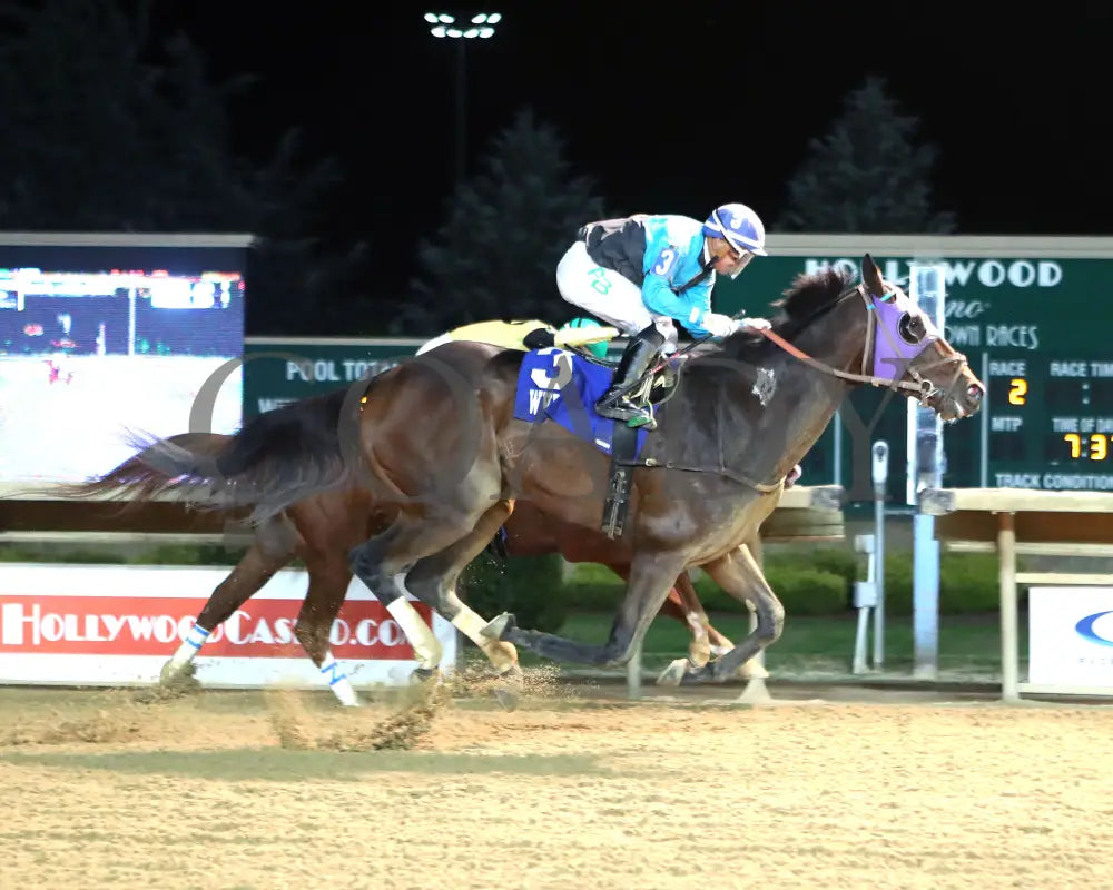 Duncan Idaho - West Virginia Dash For Cash Breeders Classic 10-12-24 R02 Ct Finish 01 Hollywood