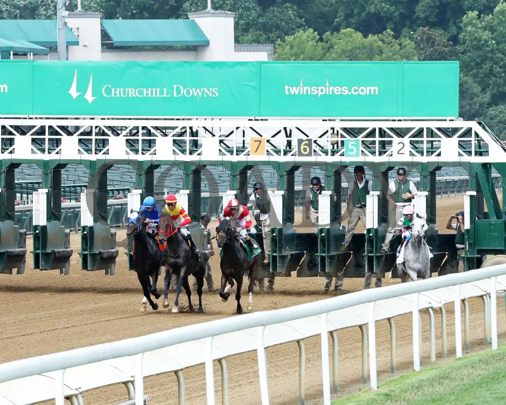 EAST AVENUE - The Matt Winn G3 - 28th Running - 06-08-25 - R08 - CD - Start 01 Churchill Downs