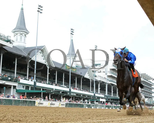 EAST AVENUE - The Matt Winn G3 - 28th Running - 06-08-25 - R08 - CD - Under Rail 01 Churchill Downs
