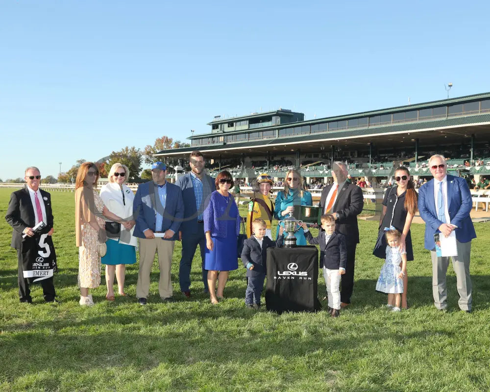 Emery - The Lexus Raven Run G2 10-19-244 R09 Keeneland Race Course Presentation 01
