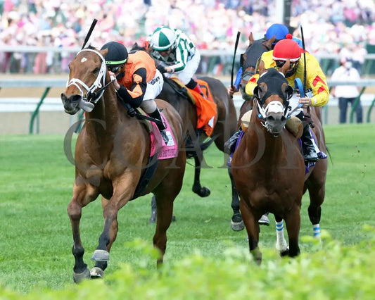 Fast Boat - The Twin Spires Turf Sprint G2 04-30-21 R10 Cd Inside Finish 002 Churchill Downs