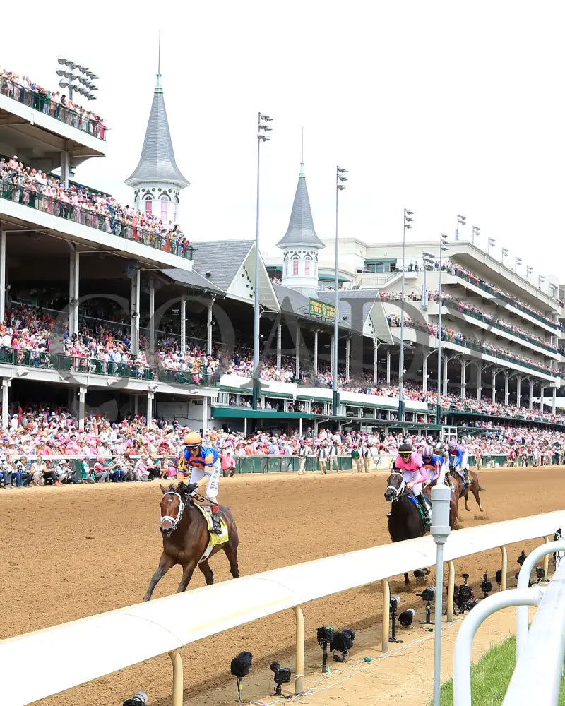 FIERCENESS - 050225 - Race 06 - CD - Celebration 02 Churchill Downs