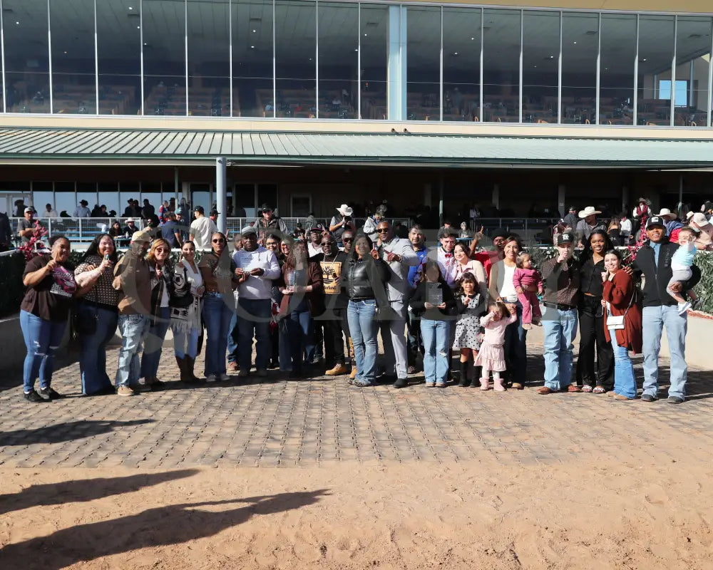 Flashtoglory - New Mexico Classic Quarter Horse Filly And Mare Championship 12-15-24 R05 Zia Park