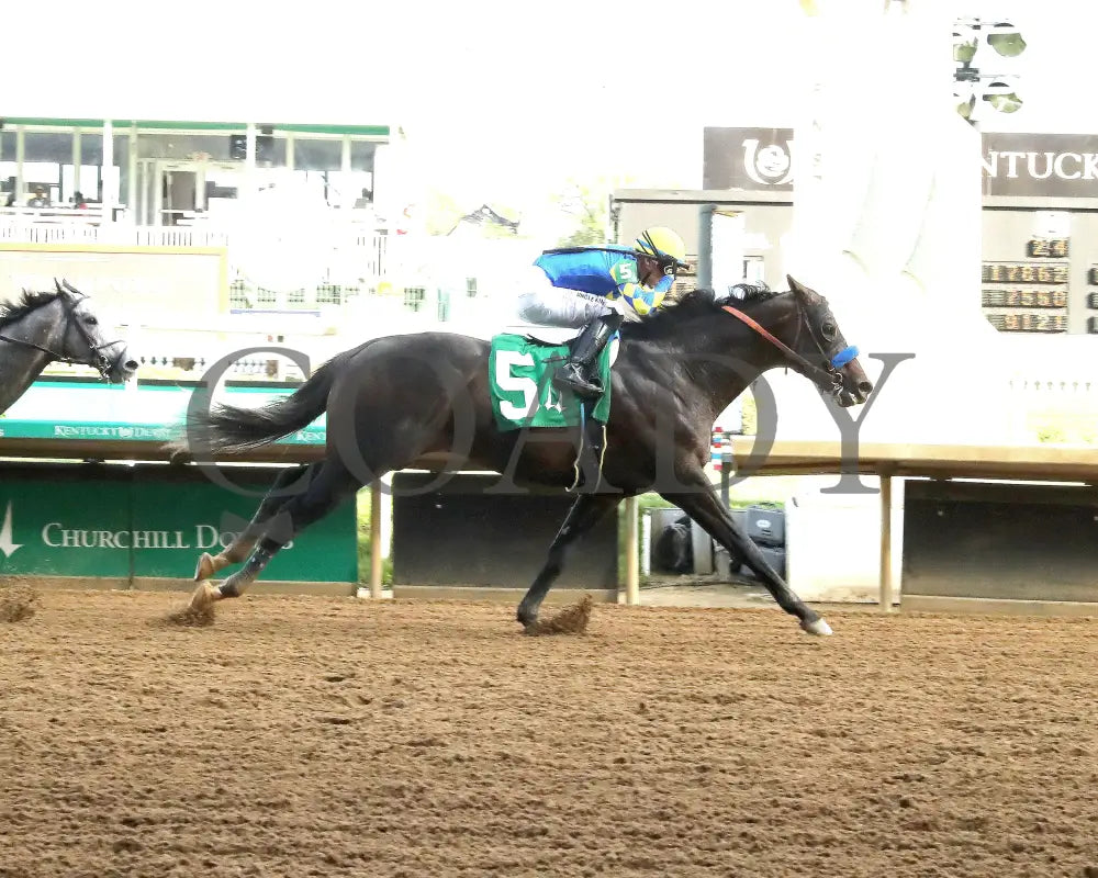 FORT BRAGG - The St. Matthews Overnight Stakes - 05-01-25 - R11 - CD - Finish 01 Churchill Downs