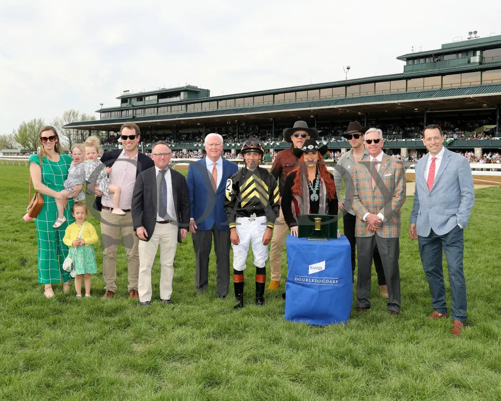 GIN GIN - The Baird Doubledogdare G3 - 04-18-25 - R09 - KEE - Presentation 01 Keeneland