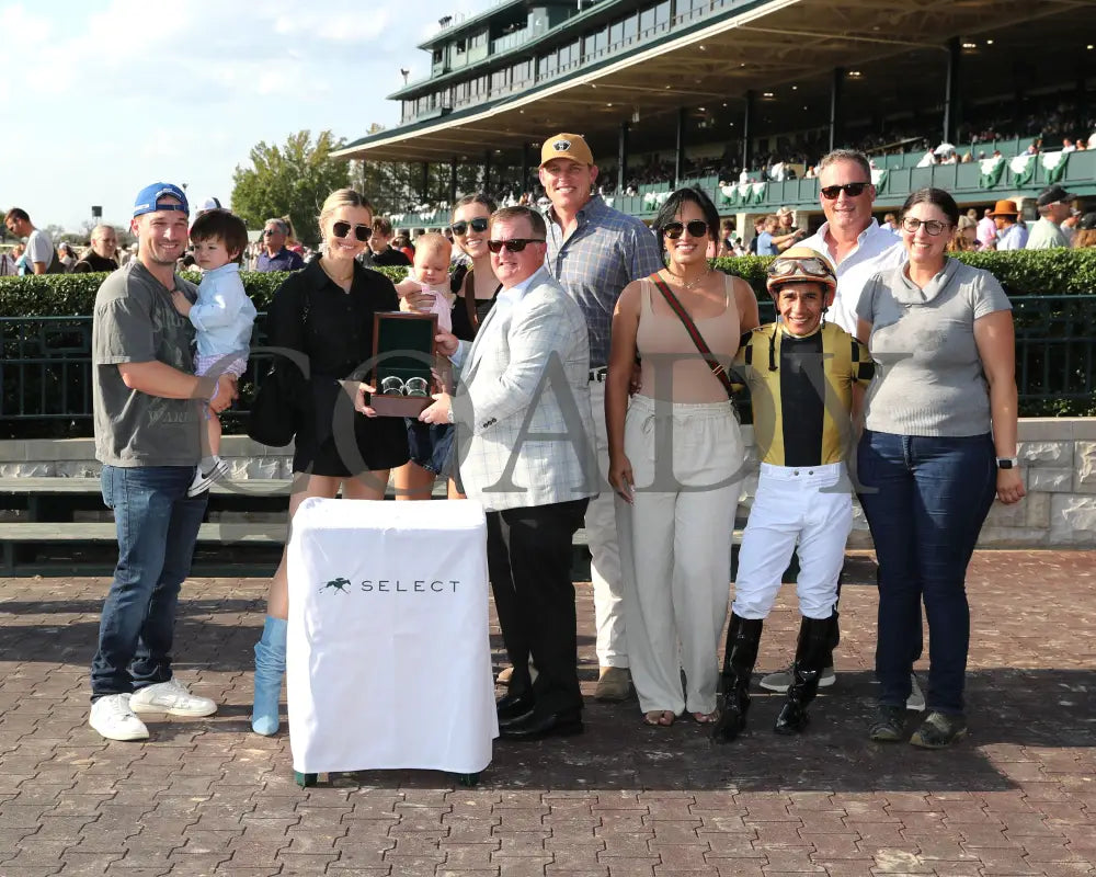 Governor Sam - 100624 Race 08 Kee The Indian Summer Presentation 01 Keeneland