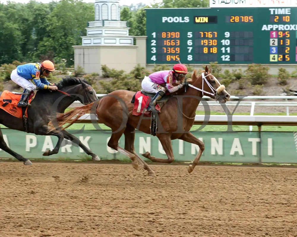 Here’s The Spider - Norm Barron Queen City Oaks 06-07-24 R04 Btp Finish 01 Belterra Park