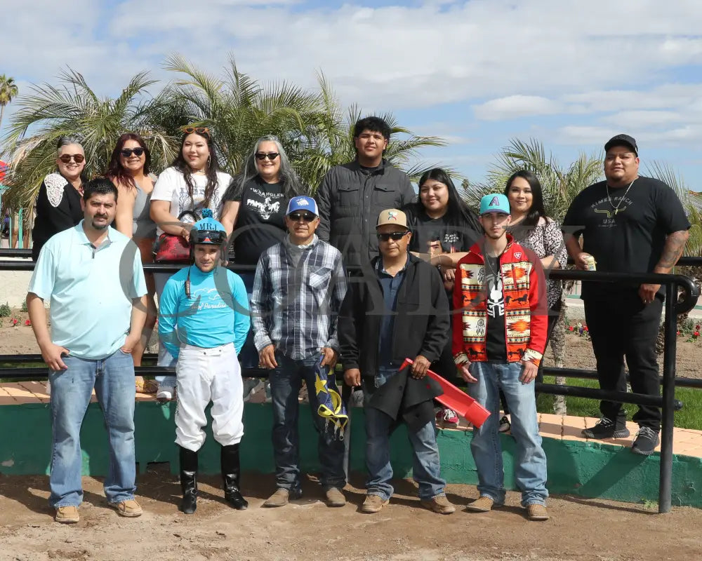 Hes My Sweetheart - Turf Paradise Maiden Stakes 02-21-24 R02 Presentation