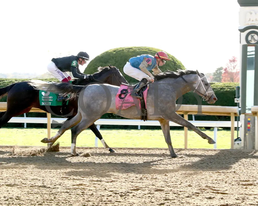Hit Show - 102624 Race 08 Kee Finish 01 Keeneland