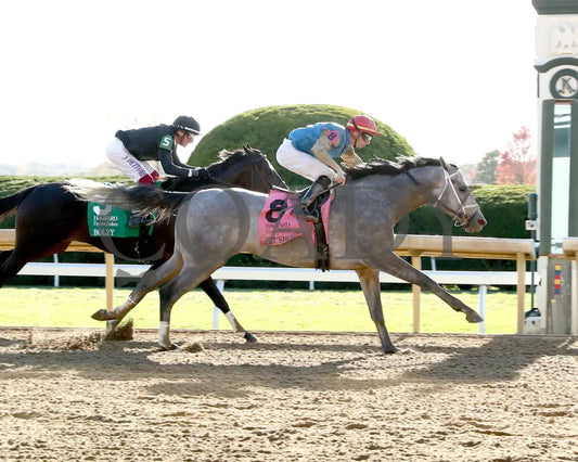 Hit Show - 102624 Race 08 Kee Finish 01 Keeneland