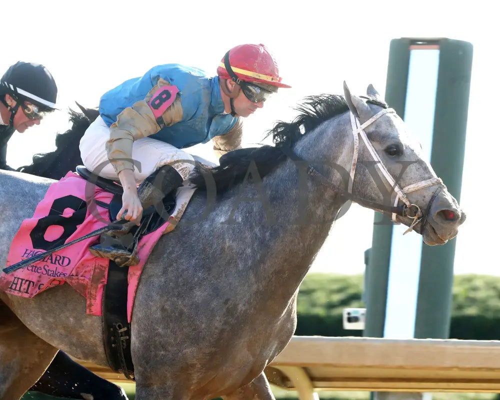 Hit Show - 102624 Race 08 Kee Finish 04 Keeneland
