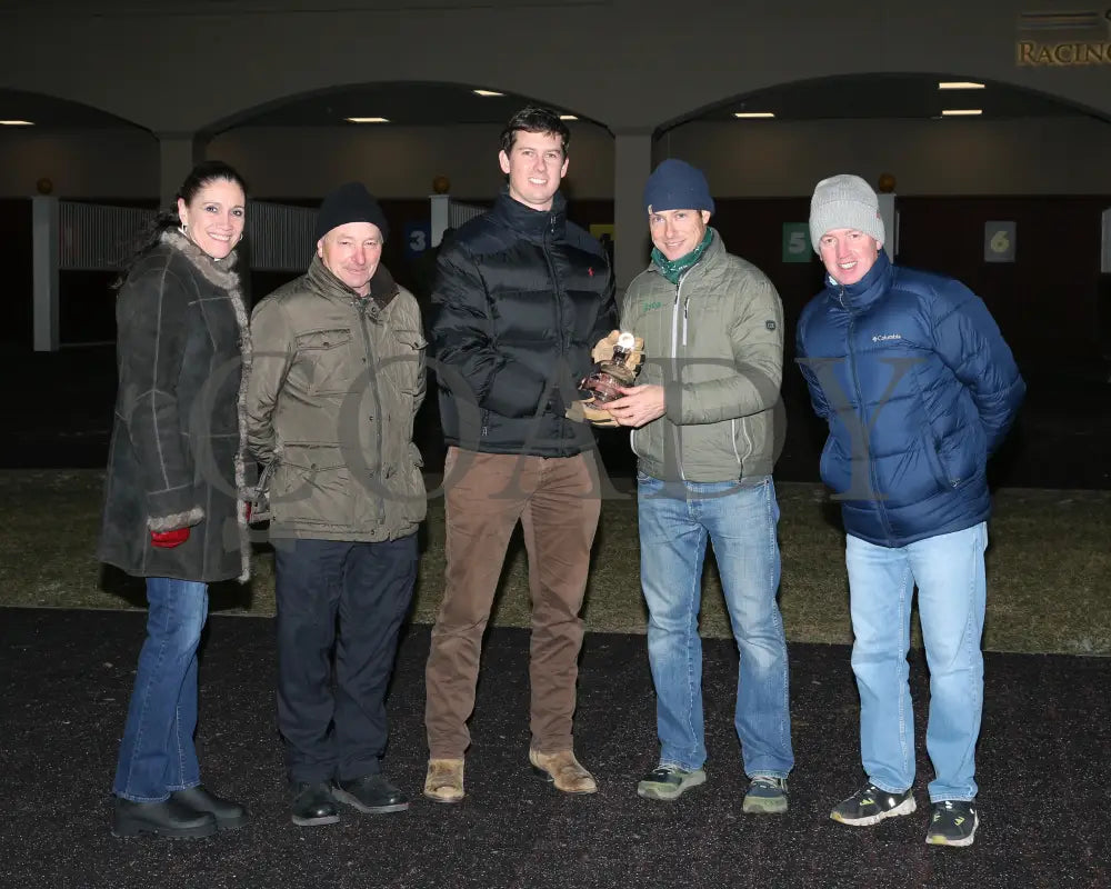Icicles - The Likely Exchange 26Th Running 01-13-24 R08 Tp Presentation 01 Turfway Park