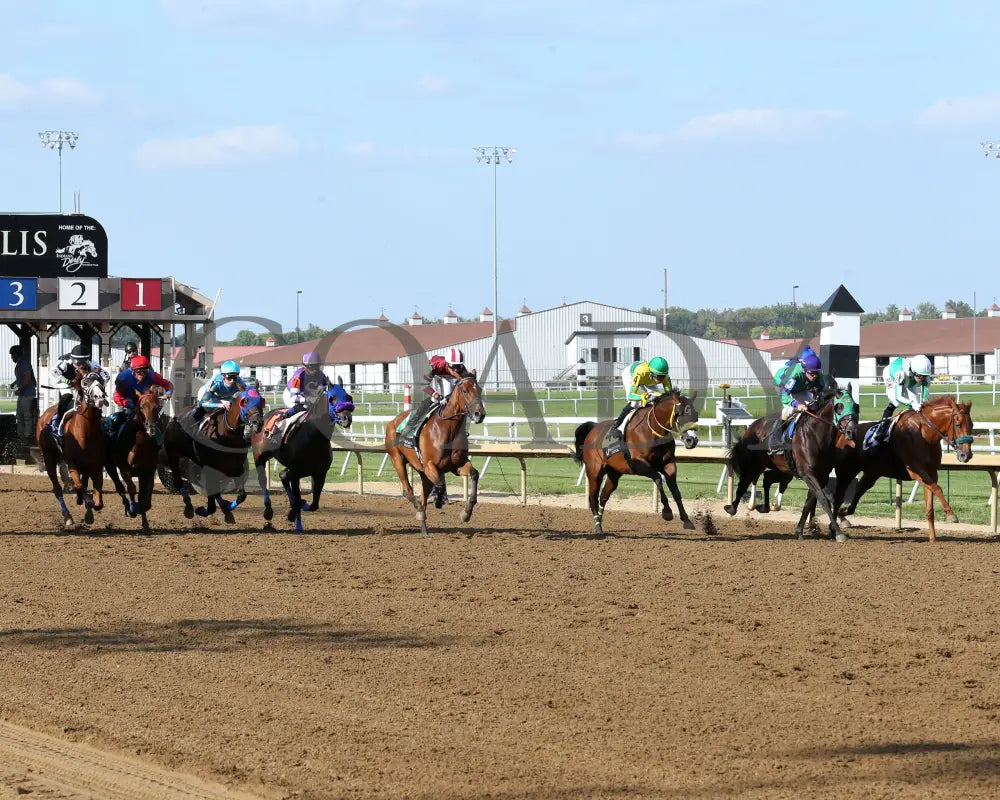 IMAGINE THE MOON - The Hoosier Heartland - 25th Running - 09-10-25 - R07 - Horseshoe Indiana - Start 01 - Sammantha