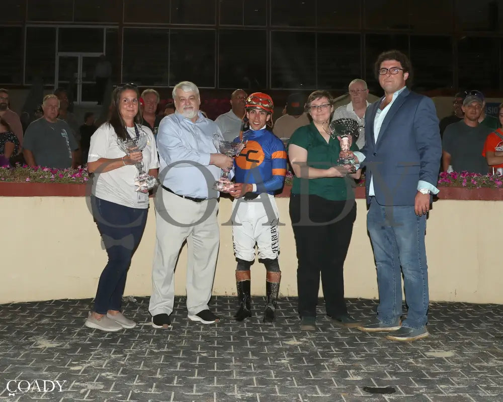 INDY BAY - Charles Town Oaks G2 - 08-22-25 - R09 - CT - Presentation 01 Hollywood Casino at Charles Town Races