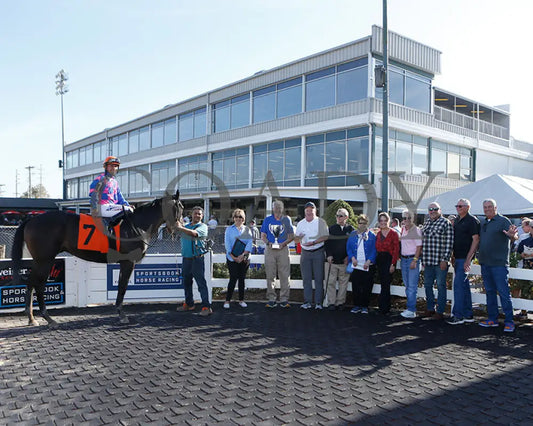 Indyville - 10-29-24 R05 Fan Winners Circle Fanduel Sportsbook Horse Racing