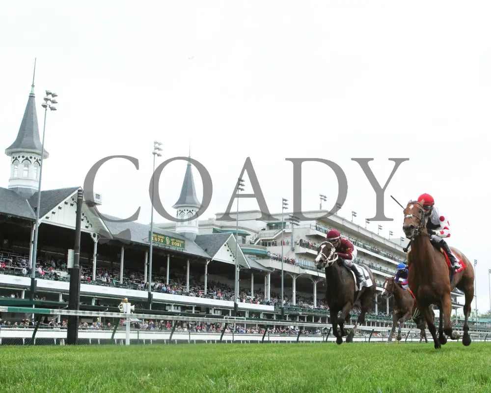 Into Mystic - The Unbridled Sidney 11Th Running 04-29-21 R10 Cd Under Rail 01 Churchill Downs