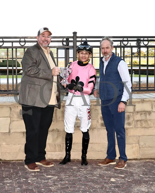 JERSEY PEARL - Poinsettia Stakes - 12-21-25 - R08 - OP - Presentation 01 - Coady Media - Kurtis Coady Photography