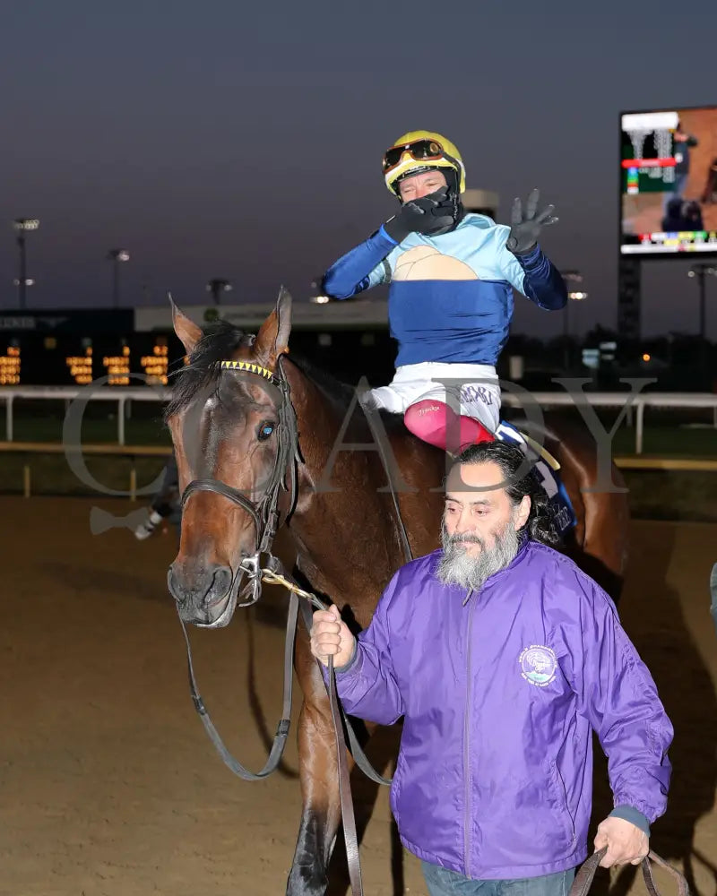 Kehoe Beach - The Mrs. Revere G2 11-29-24 R10 Cd Come Back 01 Churchill Downs