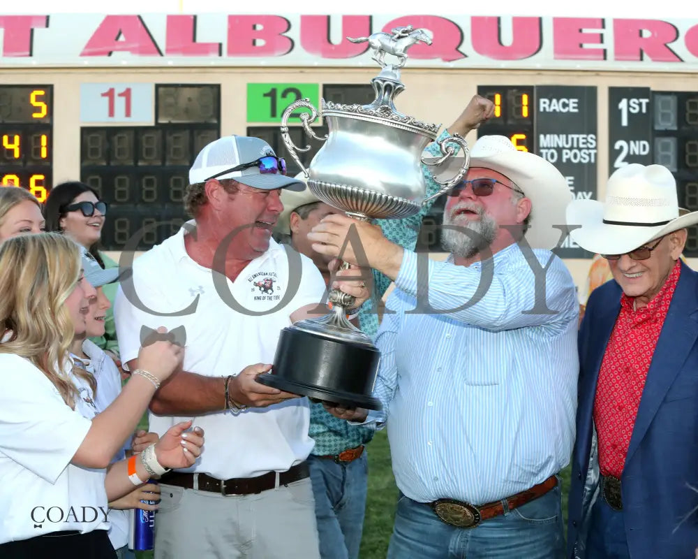 KING OF THE TIDE - All American Quarter Horse Futurity G1 - 09-01-25 - R10 - RUI - Trophy 03 - Coady Media - Kurtis Coady Photography
