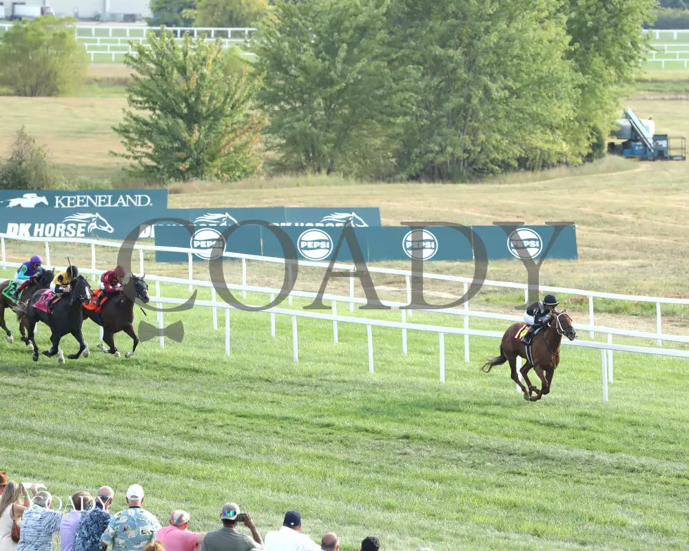 LAGYNOS 082825 Race 10 KD Come Back 01 Aerial Finish 02 Kentucky Downs