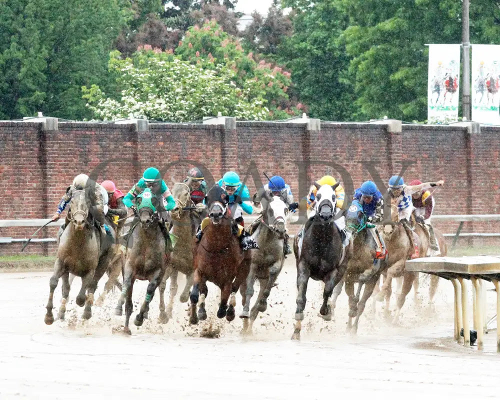 LIBERAL ARTS - The Knicks Go Overnight Stakes - 05-03-25 - R04 - CD - Turn 01 Churchill Downs
