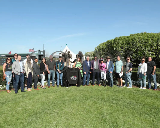 Lone Rock - The Temperence Hill 3Rd Running 04-03-22 R08 Op Presentation 01 Oaklawn Park