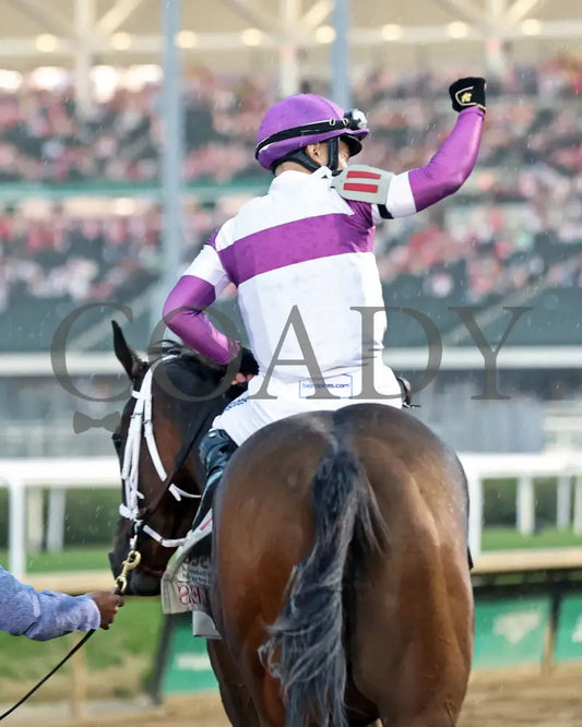 LOOK FORWARD - The Eight Belles G2 - 70th Running - 05-02-25 - R09 - CD - Celebration 02 Churchill Downs